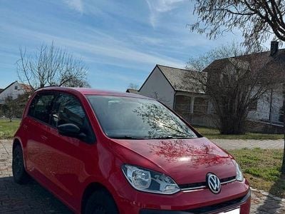 Gebraucht VW up! 60 PS (44 kW) 2016 Rot Kleinwagen