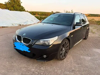 Gebraucht BMW 525 192 PS (141 kW) 2004 Schwarz Kombi