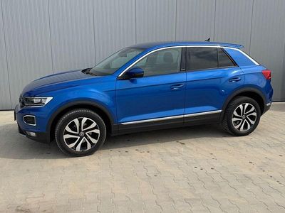 Second-hand VW T-Roc Active 150 CP (110 kW) 2021 Albastru SUV
