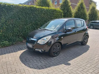 Gebraucht Opel Agila Edition 94 PS (69 kW) 2009 Schwarz Kleinwagen