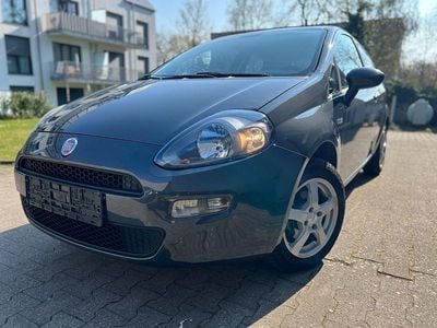 Gebraucht Fiat Punto More 77 PS (56 kW) 2012 Grau Kleinwagen
