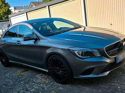Mercedes CLA200