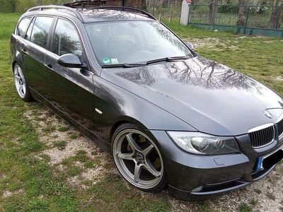Gebraucht BMW 330 Performance 231 PS (169 kW) 2006 Grau Kombi