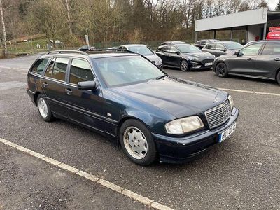 Mercedes C200