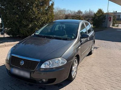 Gebraucht Fiat Croma 147 PS (108 kW) 2006 Grau Kombi