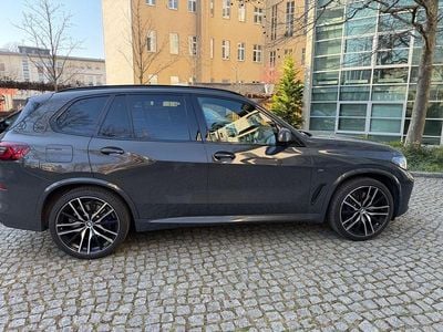 Usata BMW X5 M50 Sport Line 530 CV (389 kW) 2023 Grigio SUV