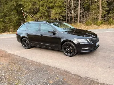 Gebraucht Skoda Octavia Ambition 150 PS (110 kW) 2019 Schwarz Kombi