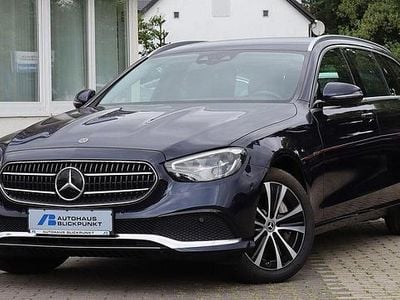 Manufaktur cavansitblau (metallic) Gebraucht 2020 Mercedes E300 Kombi | 28.839 € (Fairer Preis)