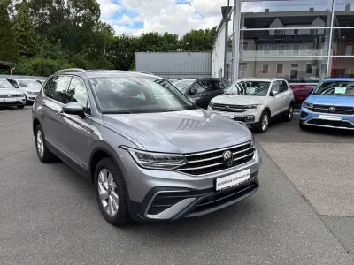 Gebraucht VW Tiguan Allspace Life 150 PS (110 kW) 2025 Silber SUV