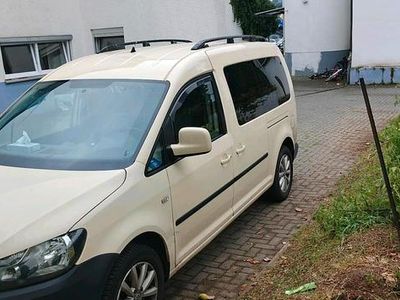 VW Caddy