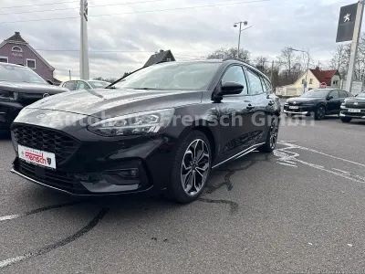 Gebraucht Ford Focus ST-Line 155 PS (114 kW) 2021 Schwarz Kombi