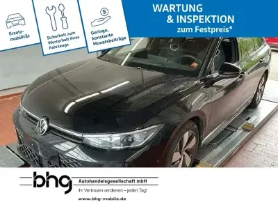 Gebraucht VW Passat R-line 193 PS (141 kW) 2025 Schwarz Kombi