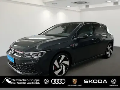 Gebraucht VW Golf VIII GTI 245 PS (180 kW) 2024 Uranograu Limousine