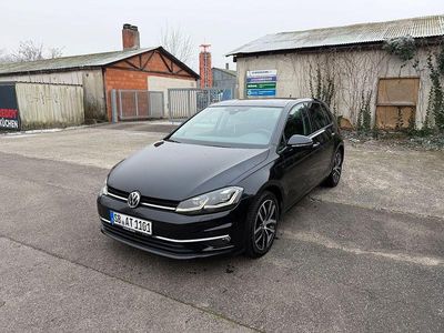 Gebraucht VW Golf VII Join 150 PS (110 kW) 2018 Schwarz Limousine