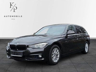 Schwarz Gebraucht 2017 BMW 320 Advantage Kombi | 13.650 € (Guter Preis)