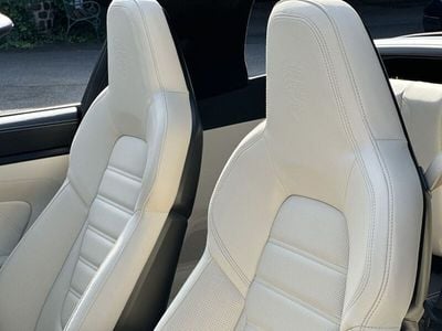 Porsche 911 Targa 4
