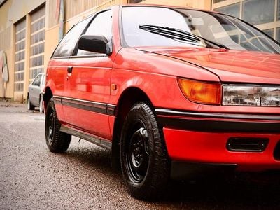 Gebraucht Mitsubishi Colt 90 PS (66 kW) 1991 Rot Kleinwagen