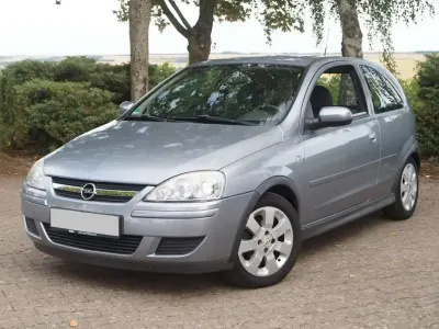 Gebraucht Opel Corsa Edition 80 PS (58 kW) 2006 Lichtsilber m2 Kleinwagen