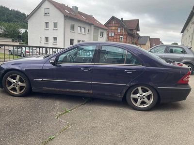 Mercedes C320