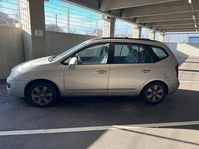 Gebraucht Kia Carens 2007 Silber Van / Kleinbus