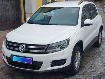 Weiß Gebraucht 2012 VW Tiguan Trendline SUV | 10.500 € (Fairer Preis)