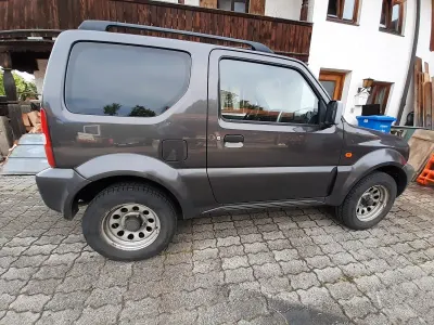 Gebraucht Suzuki Jimny 86 PS (63 kW) 2009 Andere farben SUV