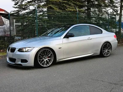 Gebraucht BMW 320 M Sport 170 PS (125 kW) 2007 Silber Coupé