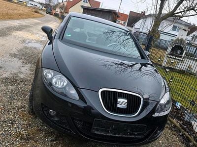 Gebraucht Seat Leon 105 PS (77 kW) 2008 Schwarz Kleinwagen