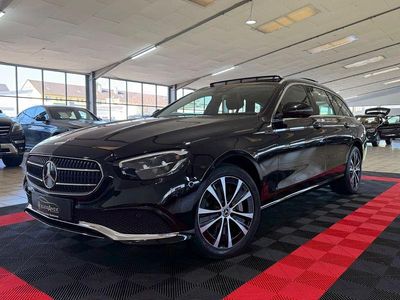 Gebraucht Mercedes E300 194 PS (142 kW) 2022 Schwarz Limousine