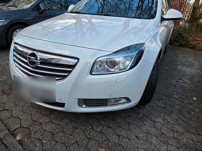 Gebraucht Opel Insignia OPC 160 PS (117 kW) 2010 Weiß Kombi