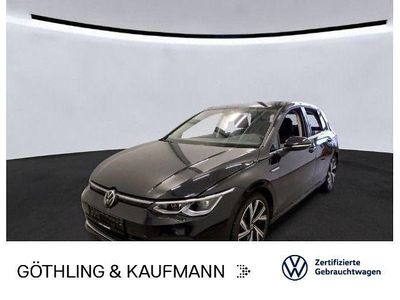 Gebraucht VW Golf VIII Style 190 PS (139 kW) 2022 Deep black perleffekt Limousine