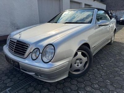 Gebraucht Mercedes CLK320 Elegance 218 PS (160 kW) 2000 Silber Cabrio