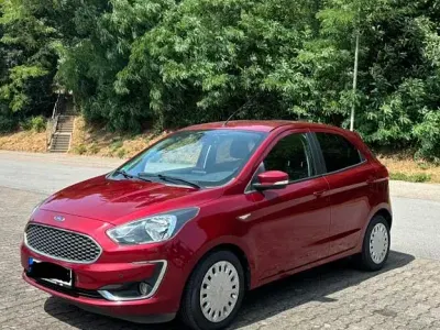 Gebraucht Ford Ka Cool & Connect 86 PS (63 kW) 2018 Rot Limousine