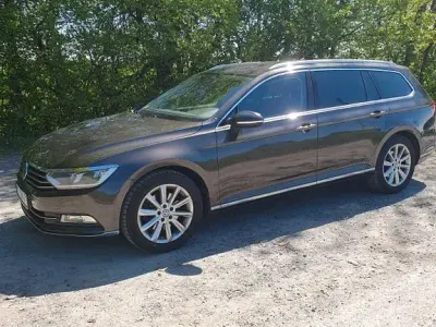 Używany VW Passat Highline 150 KM (110 kW) 2017 Brązowy Kombi