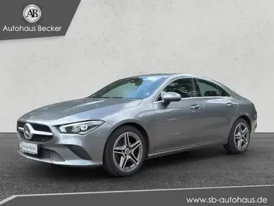 Gebraucht Mercedes CLA200 Progressive 163 PS (119 kW) 2021 Grau Coupé