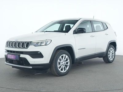 Gebraucht Jeep Compass Altitude 131 PS (96 kW) 2024 Alpine white SUV