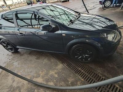 Opel Astra GTC