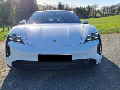 Porsche Taycan 4S