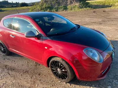 Gebraucht Alfa Romeo MiTo Quadrifoglio Verde 170 PS (125 kW) 2010 Rot Kleinwagen
