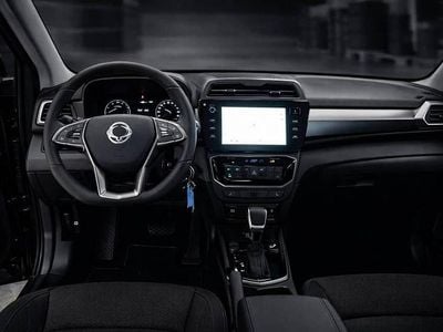 Neu Ssangyong (KGM) Tivoli 163 PS (119 kW) 2026 Braun SUV