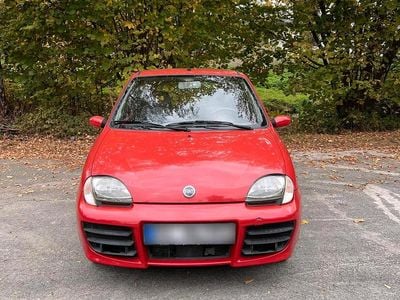 Usata Fiat Seicento 54 CV (39 kW) 2003 Rosso Utilitaria