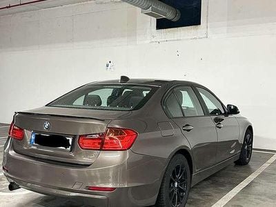Second-hand BMW 316 136 CP (100 kW) 2013 Berlinǎ