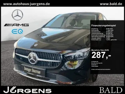 Używany Mercedes B200 Progressive 150 KM (110 kW) 2025 Czarny Minivan