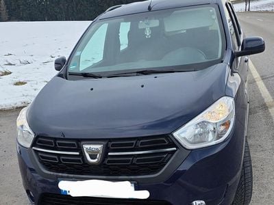 Gebraucht Dacia Lodgy 107 PS (78 kW) 2018 Grün Van / Kleinbus