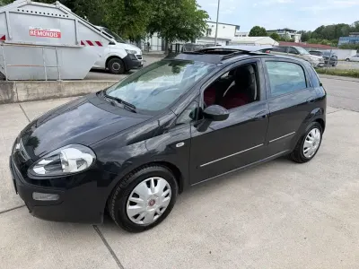 Gebraucht Fiat Punto Evo 75 PS (55 kW) 2011 Schwarz Kleinwagen