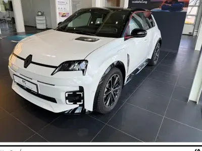 Nuova Renault R5 Iconic 89 kW (122 CV) 2025 Bianco Utilitaria