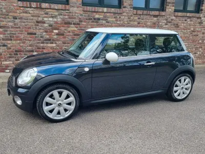 Gebraucht Mini Cooper Sport 120 PS (88 kW) 2007 Schwarz Kleinwagen