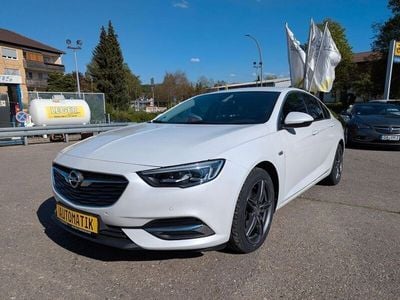 Gebraucht Opel Insignia Innovation 165 PS (121 kW) 2019 Weiß Limousine