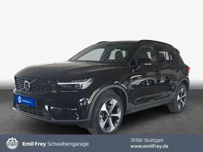 Gebraucht Volvo XC40 Plus 163 PS (119 kW) 2025 Onyx schwarzmetallic SUV