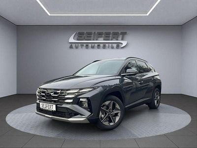 Neu Hyundai Tucson Trend 150 PS (110 kW) 2025 Ecotronic grey SUV